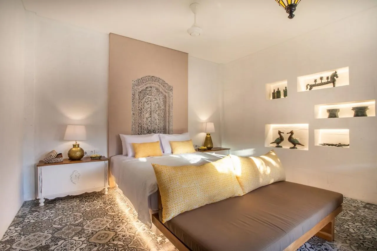Bed and Breakfast Pinkprivate Sanur - For Cool Adults Only Индонезия