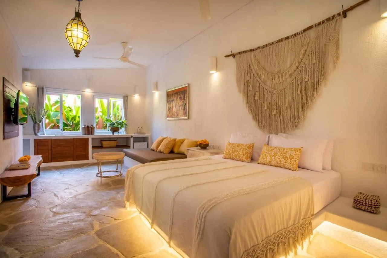 Bed and Breakfast Pinkprivate Sanur - For Cool Adults Only