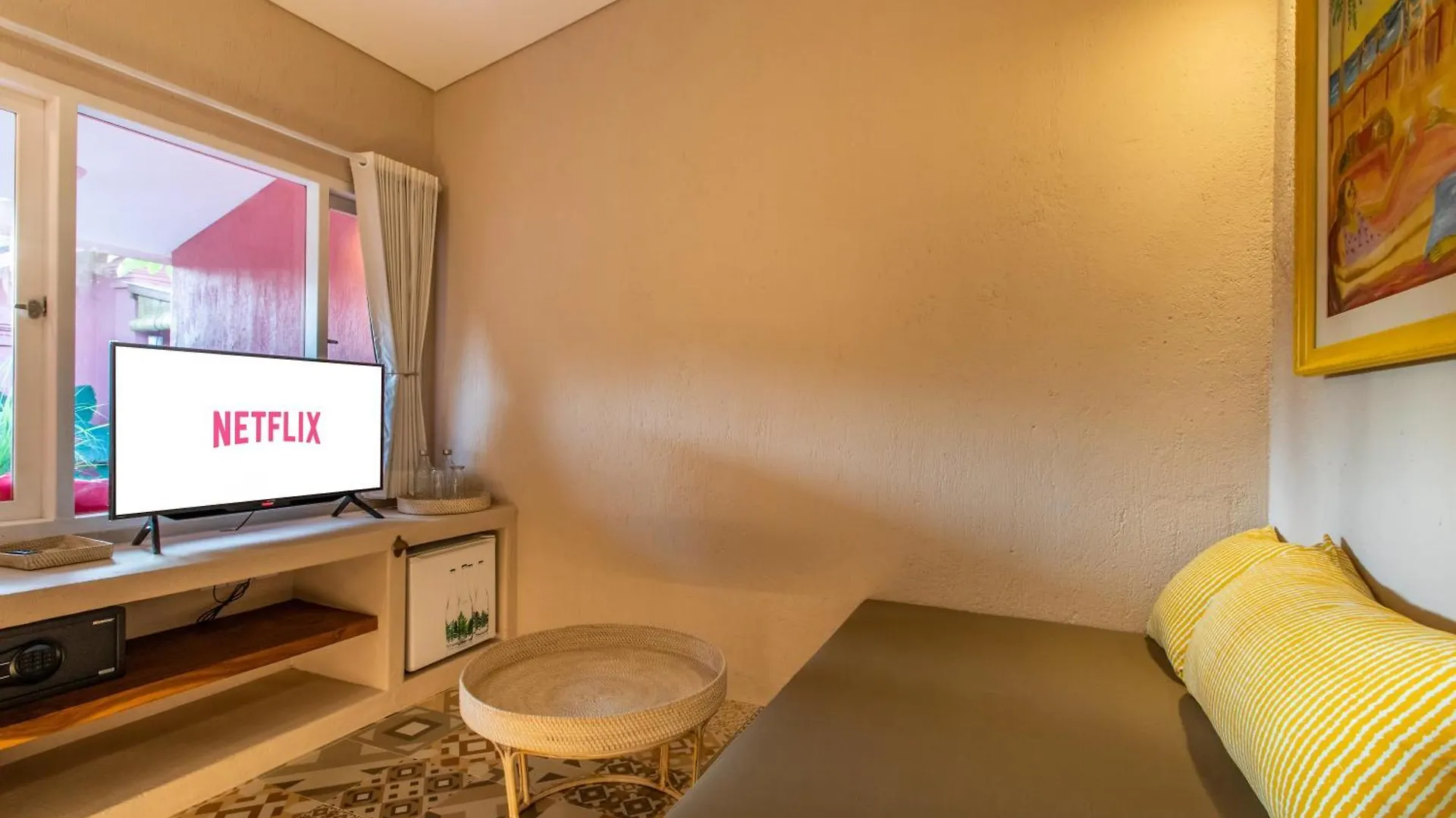 Bed and Breakfast Pinkprivate Sanur - For Cool Adults Only Индонезия
